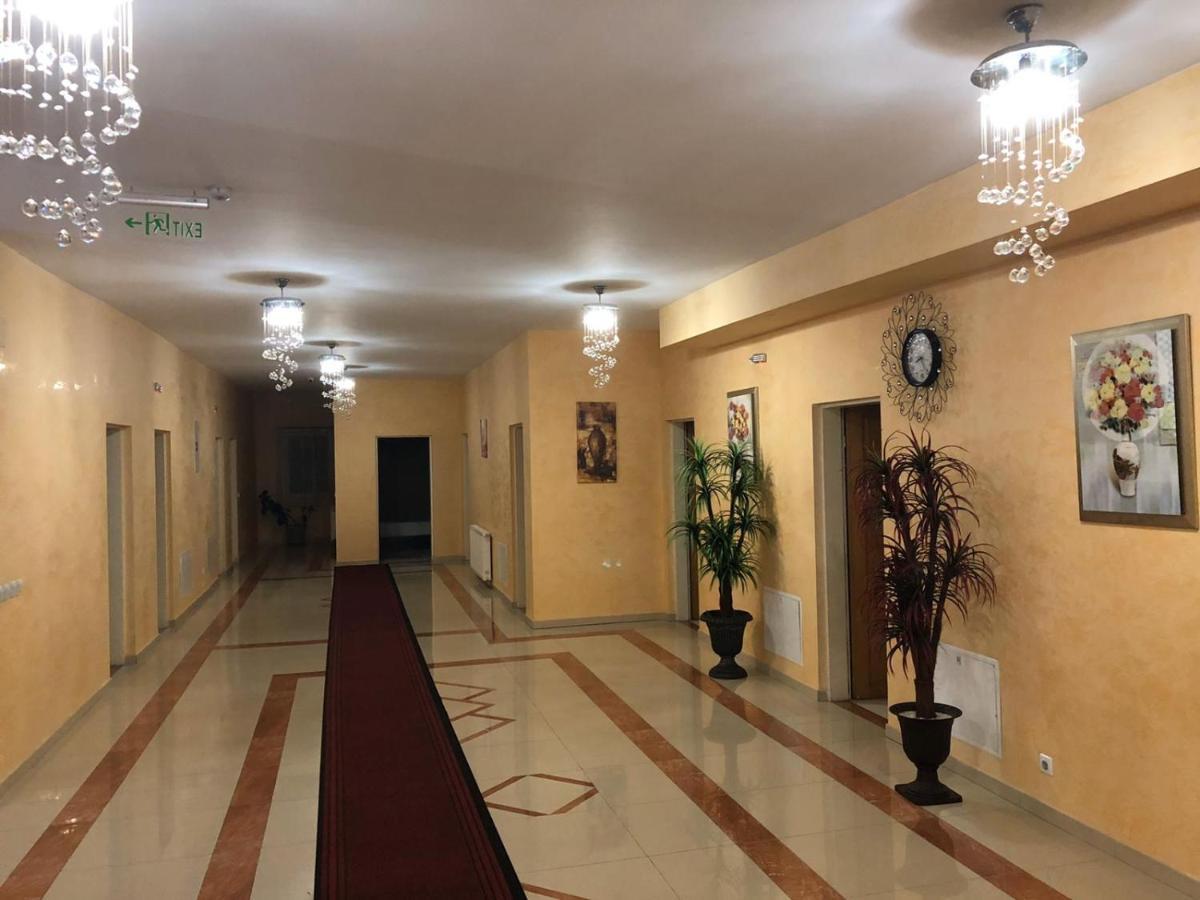 Yal Hotel & Restaurant Тетово Экстерьер фото